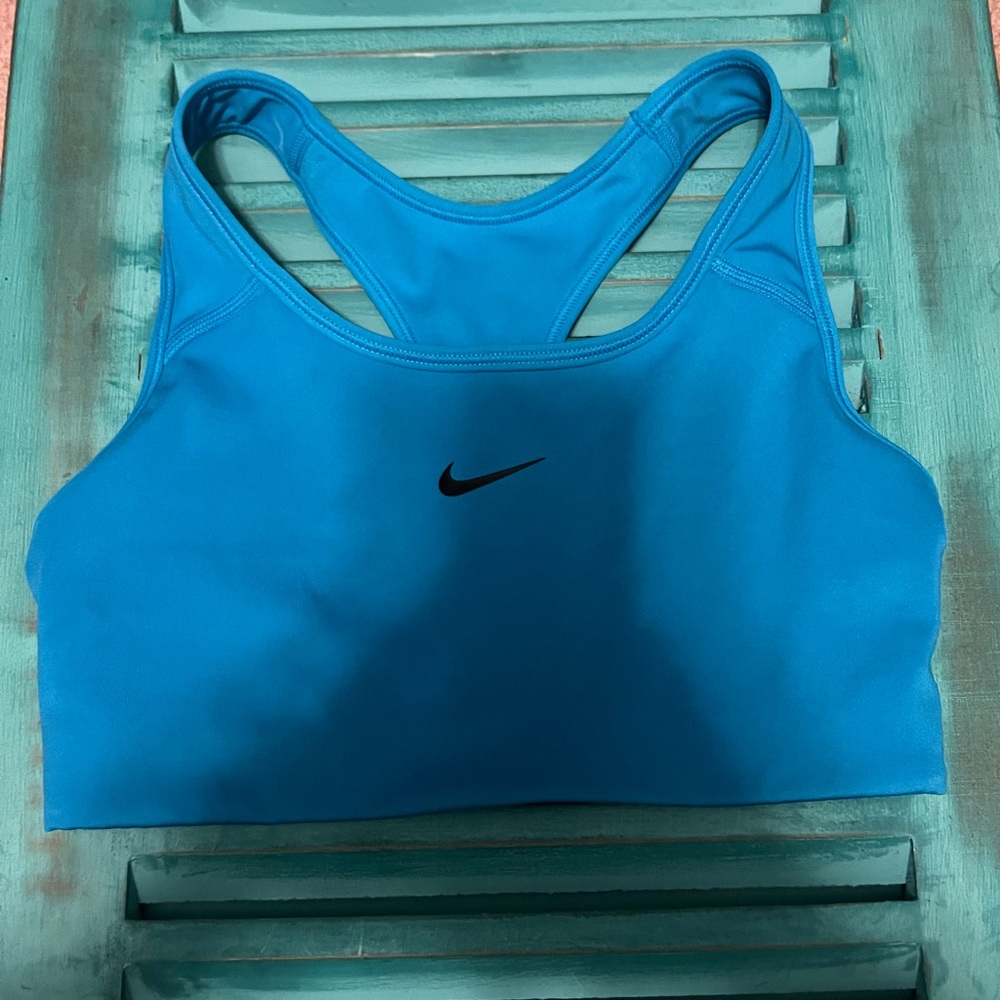 nike sports bra